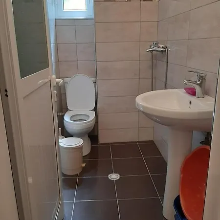 Apartament Tophill *
