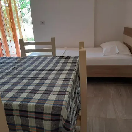 Apartment Tophill Borsh