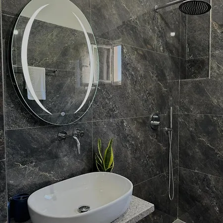 Tophill Appartement Borsh