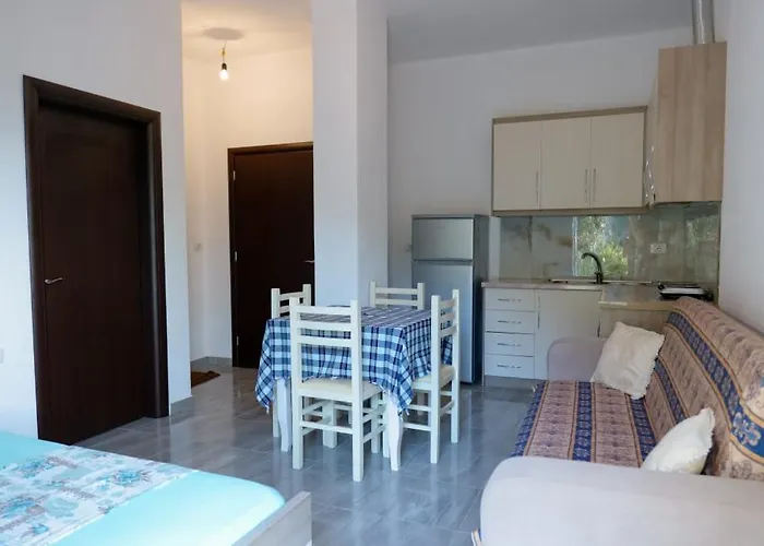 Tophill Apartamento *