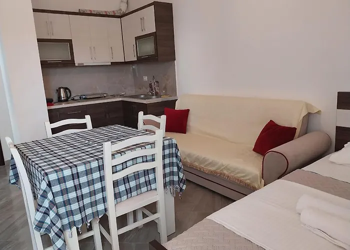 Tophill Apartamento *