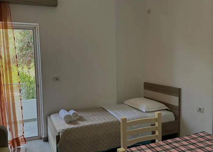 Tophill Apartamento *